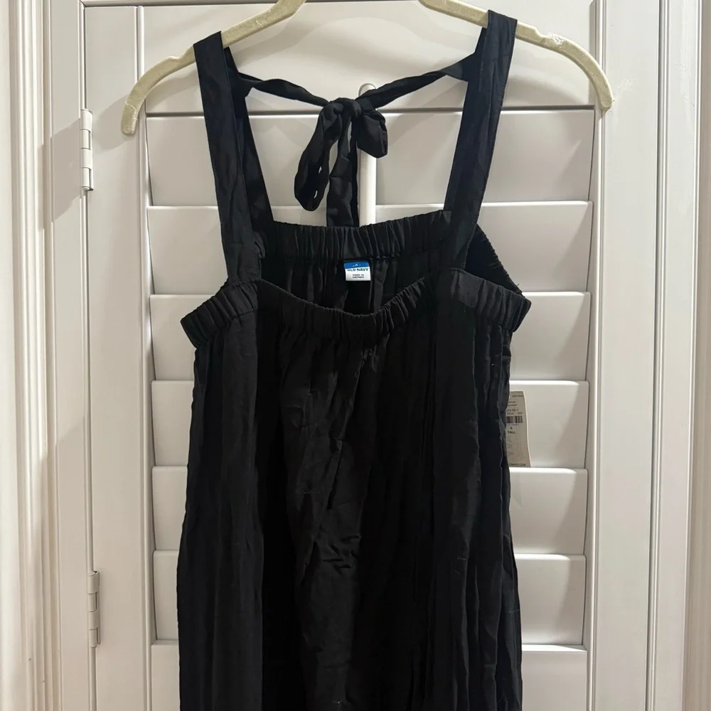 NWT Old Navy Black Maxi Dress - Size Small - Picture 2 of 4
